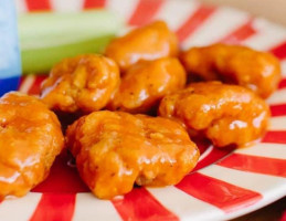 Zaxby's Chicken Fingers Buffalo Wings food