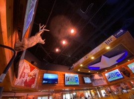 Texas Roadhouse inside