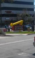 In-n-out Burger food