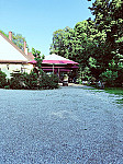 Iberl`s Gasthaus & Biergarten outside