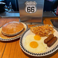 Route 66 Classic Grill food