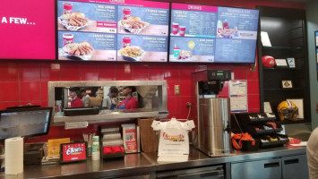 Raising Cane's Chicken Fingers food