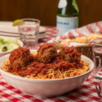 Buca Di Beppo Celebration food