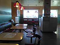 Restaurant Dixie Lee inside