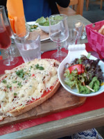 Le Comptoir Gourmand food