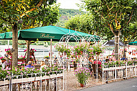 Le Jardin Im Bellevue Rheinhotel outside