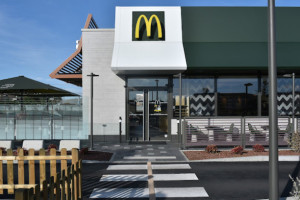 Mcdonald's inside