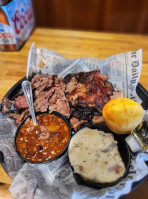 Smokin' Dave's Bbq Brew food