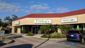 Finley's Irish Pub Eatery outside