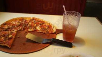 Pizza Hut food