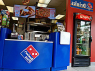 Domino's Pizza food