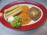 La Salsa Grille food