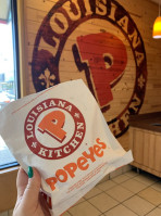 Popeyes Louisiana Kitchen outside