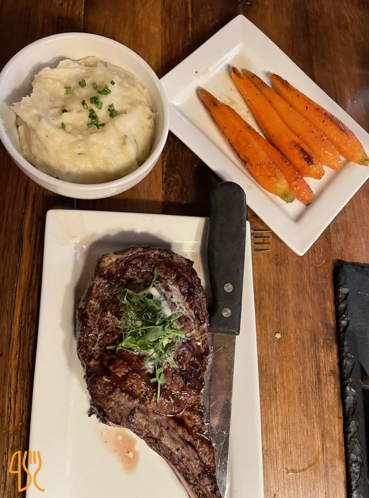 Crawford's Grill