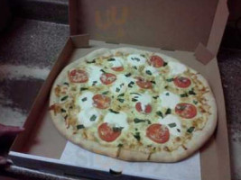 Pizza Villa food