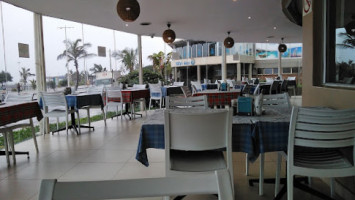 Ocean Basket Marine Parade inside