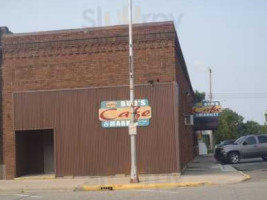 Bud's Cafe And Market outside