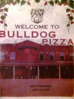 Bulldog Pizza food