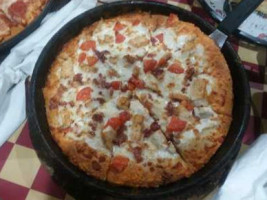 Pizza Hut food