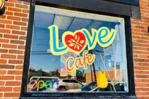 Love Cafe South Hill Virginia outside