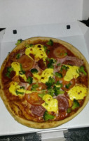 Domino's Pizza food