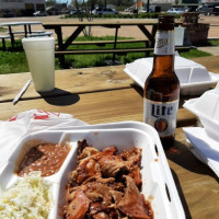 Abe's Bar-B-Q food