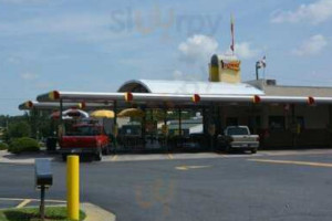 Sonic Drive-in outside