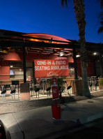 Red Robin Gourmet Burgers And Brews food