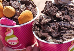 Menchie's Frozen Yogurt food