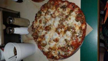 Big Cheese Pizzeria food