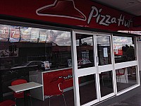 Pizza Hut outside