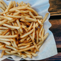 Station Tavern And Burgers food