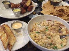 O'Toole's Libertyville food