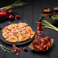 Domino's Pizza Parkes food