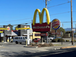 Mcdonald's outside