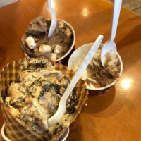 Cold Stone Creamery food