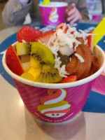 Menchie's Frozen Yogurt food