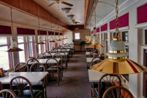 The Club Car Grille inside