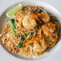 Rocharin Thai Bistro food