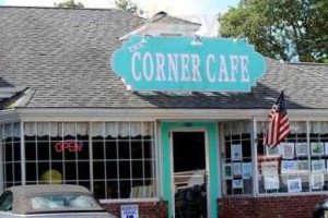 Corner Cafe outside