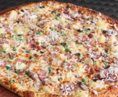 Ultimate California Pizza food