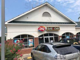 Dairy Queen outside