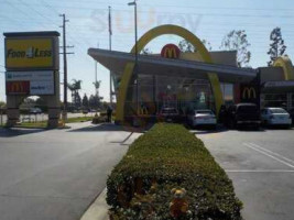 Mcdonald's outside