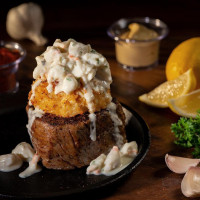 Longhorn Steakhouse Tucker food