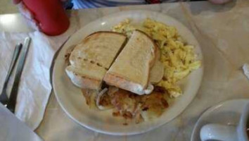 Emig's 81 Diner food