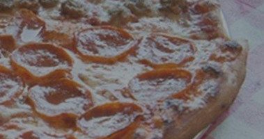 Giovanni's Pizza food