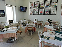 Trattoria Il Frantoio inside