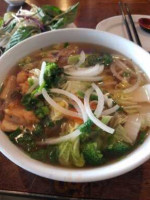 Pho Chateau food