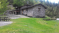 Rifugio Baita Gianpace inside