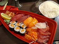 Jasmin Sushi Box food